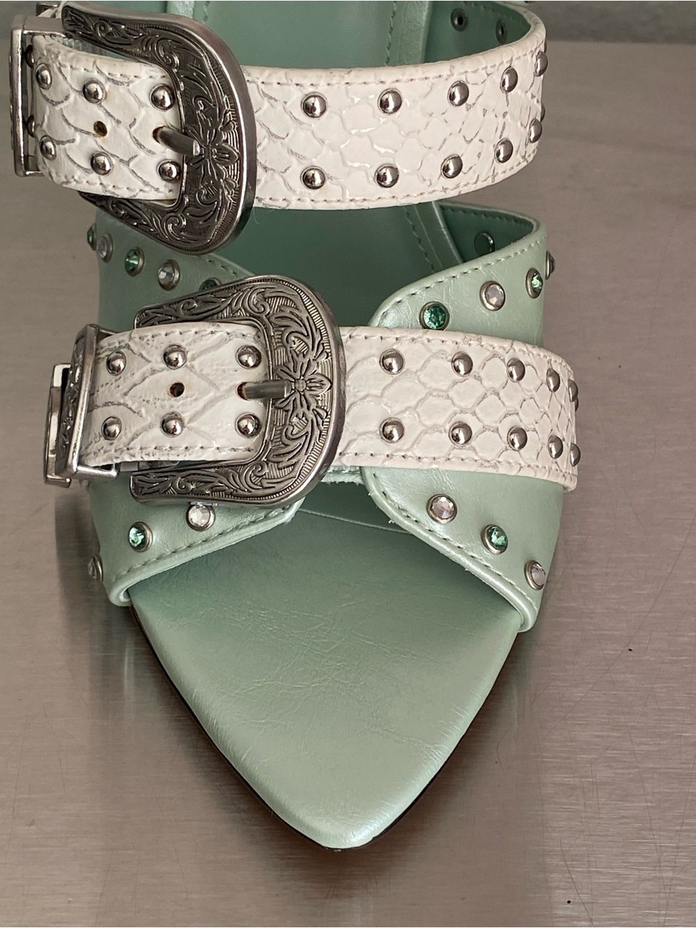 NEW STEVE MADDEN STUDDED METAL BUCKLE ANKLE WRAP STILETTOS IN MINT - Picture 4 of 15